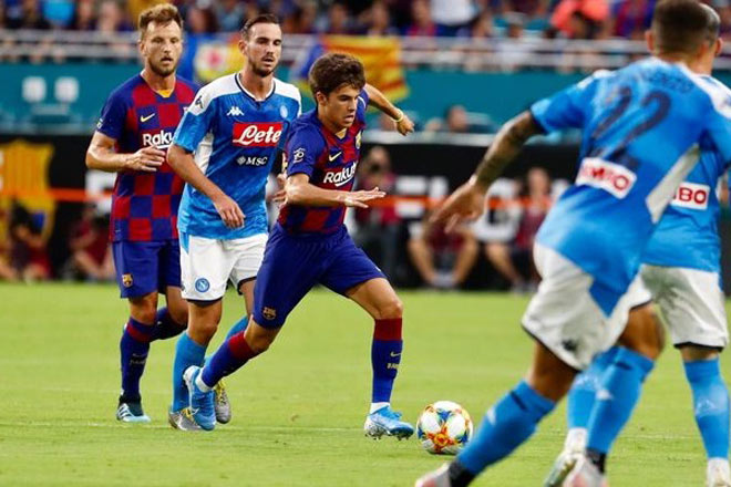 Barcelona gặp không ít khó khăn khi đối đầu Napoli ở Florida