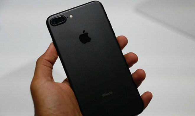 Những iPhone cũ được "săn đón" nhiều nhất hiện nay - 2