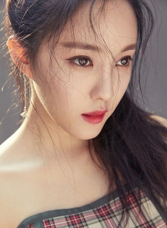 Nước dừa có tác dụng giảm cân, khi uống loại nước này lượng cholesterol trong cơ thể sẽ bị phân giải, ngăn chặn sự tích tụ mỡ, giảm các nguy cơ về tim mạch, huyết áp.