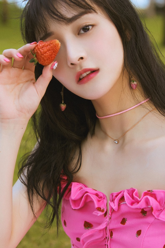 Các thần tượng luôn phải tập luyện để có thân hình thon gọn, quyến rũ và Chu Khiết Quỳnh cũng không phải ngoại lệ.