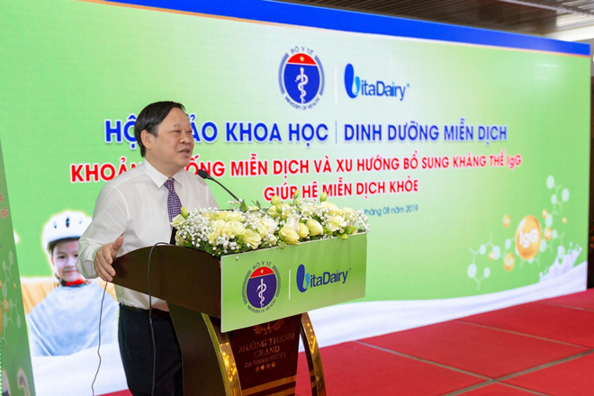 GS.TS.Nguyễn Viết Tiến, Thứ trưởng thường trực Bộ Y tế chia sẻ tại hội thảo.
