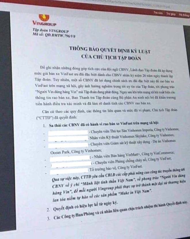 Ảnh chụp quyết định kỷ luật của nhân viên tập đoàn Vingroup.
