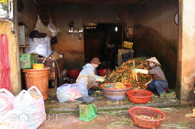 Các loại rau ăn củ cũng tăng nhẹ.