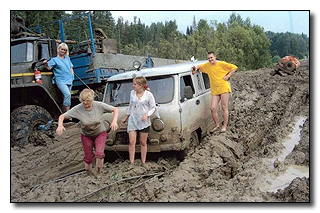 Rùng mình đi trên những con đường kinh dị nhất thế giới - 2