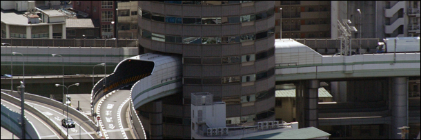 Rùng mình đi trên những con đường kinh dị nhất thế giới - 7