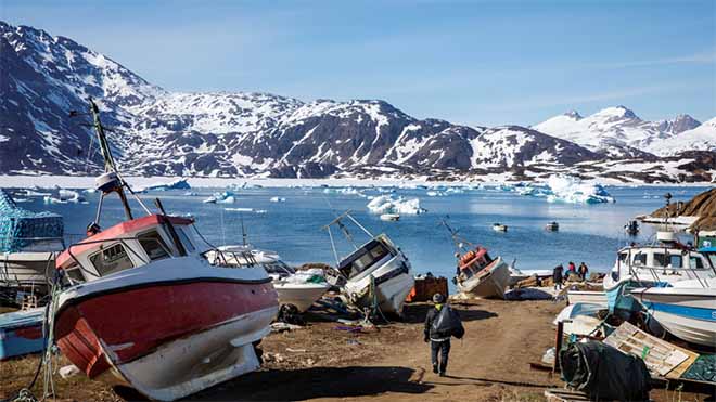 Greenland là hòn đảo lớn nhất thế giới nhưng chỉ có 60.000 người sinh sống.