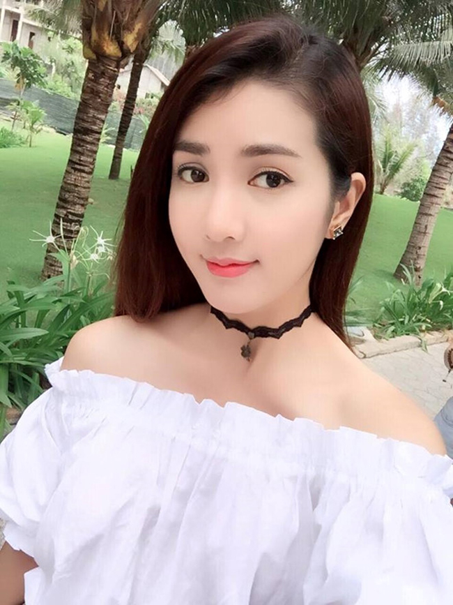 Linh Napie là một hot girl xinh đẹp, nói không với scandal.