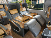 LIMONOW – Hàng không 5 sao mặt đất sang chảnh cỡ nào?