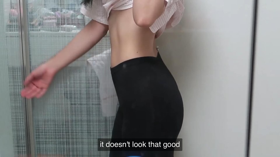 Dễ thấy vụng bụng đã phẳng hơn rất nhiều.