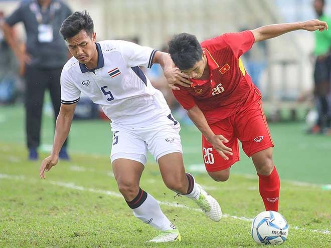Trận Việt Nam thua Thái Lan 0-3 ở lượt cuối vòng bảng SEA Games 2017. Ảnh: HUY PHẠM