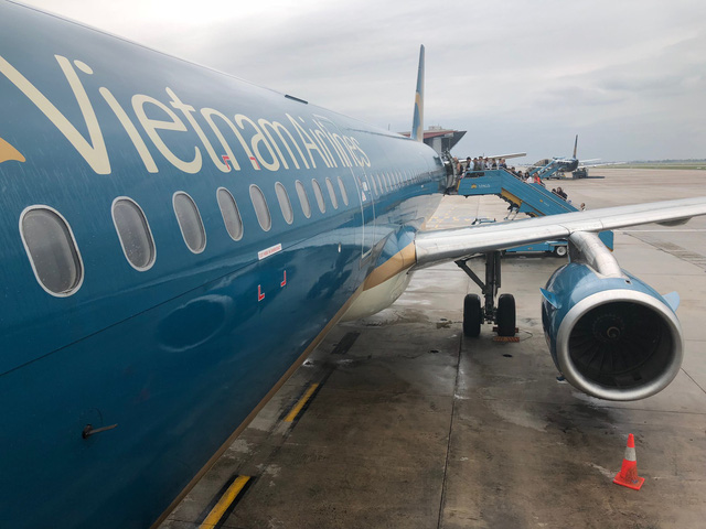 Vietnam Airlines điều chỉnh tổng doanh thu hợp nhất xuống còn hơn 104.000 tỷ đồng, giảm hơn 7.000 tỷ đồng so với kế hoạch trước đó.