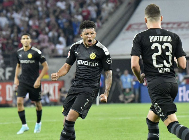 Sancho (số 7) giúp Dortmund mở đầu cuộc lội ngược dòng ấn tượng