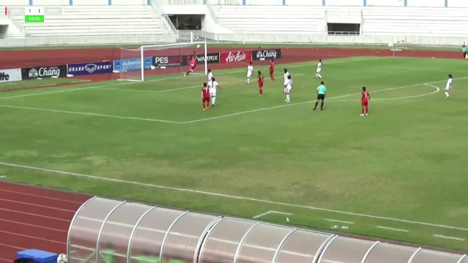 Tuyết Dung lập nên siêu phẩm giúp ĐT Việt Nam dẫn trước ĐT Philippines 2-1