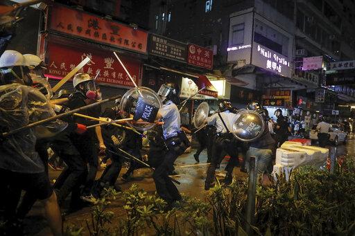 Tình trạng bất ổn tại Hong Kong đã kéo dài sang tuần thứ 12 liên tiếp (Ảnh: AP)
