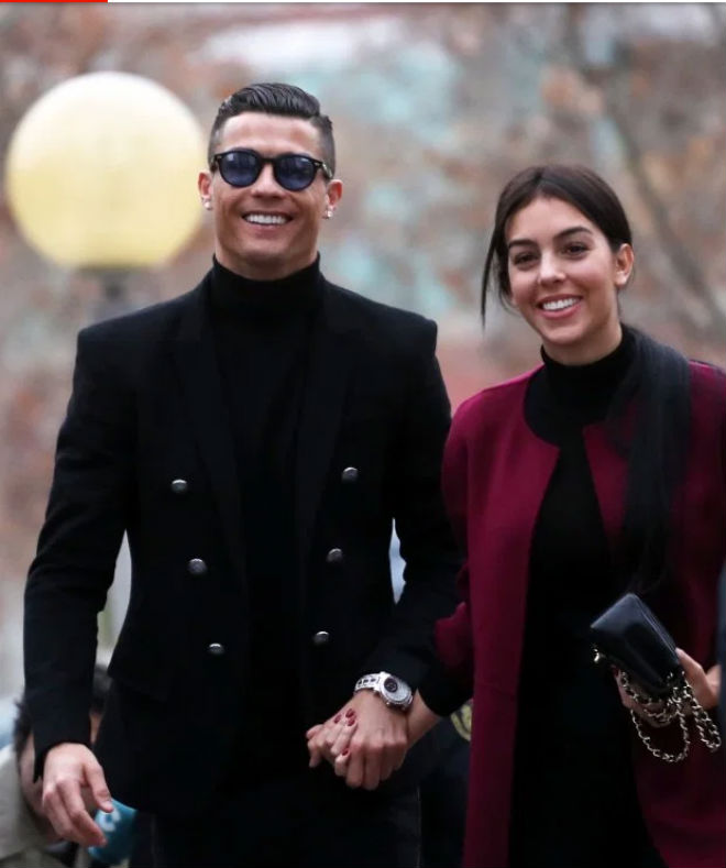 Ronaldo và bạn gái Georgina Rodriguez có thể đã bí mật kết hôn