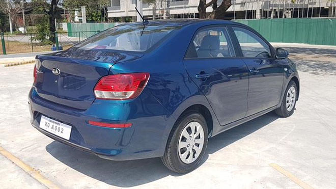 Cận cảnh KIA Soluto - xe phân khúc hạng B sắp về Việt Nam, đối thủ của Toyota Vios - 3