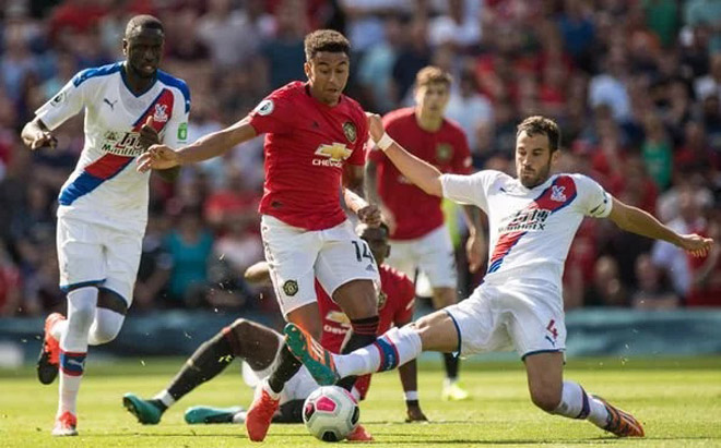 Lingard đang làm không tốt nhiệm vụ của một "số 10"