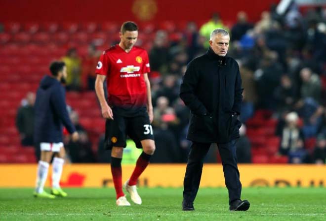 Matic - một trò cưng khác của HLV Mourinho, có thể sẽ rời MU