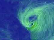 Tin tức trong ngày - Bão số 4 tâm hướng vào Nghệ An-Quảng Bình, họp khẩn để ứng phó
