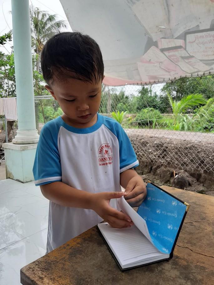 Gặp lại bé trai bị đâm thấu sọ, được bác sĩ cứu sống thần kỳ - 11