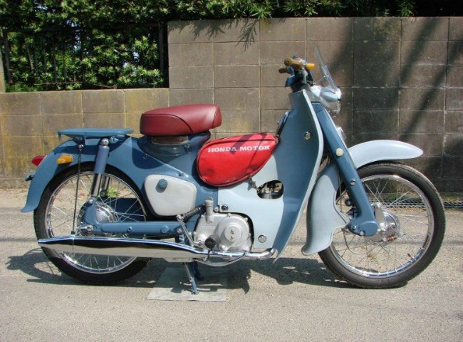 Một chiếc Super Cub khác đời 1959.