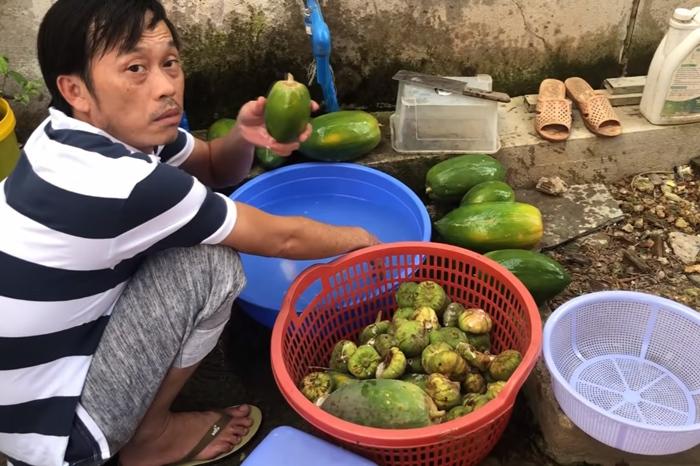 Lý do danh hài Hoài Linh sống giản dị như nông dân trong nhà thờ 100 tỷ - 2