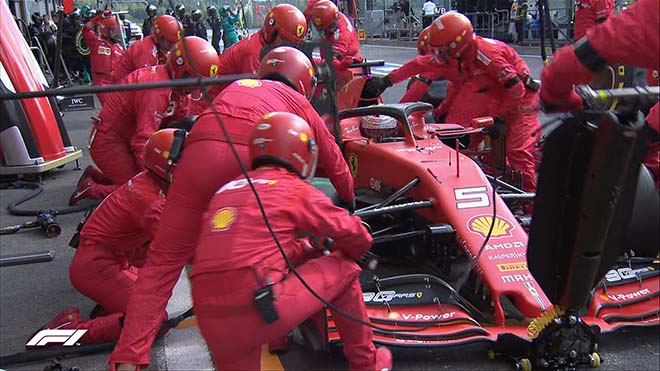 Ferrari dùng Vettel làm “mồi nhử” để Leclerc có thể thoải mái hơn