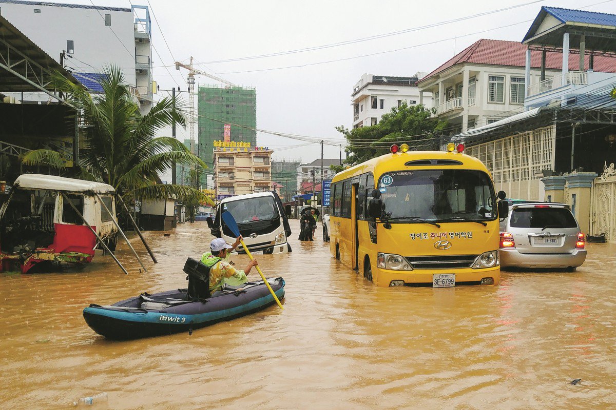 Mưa lớn đã khiến thành phố&nbsp;Sihanoukville chìm trong nước hồi tháng trước.