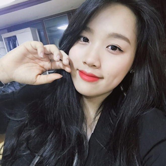 Nhờ sự tư vấn của chị Trâm Anh, Huyền đã nhanh chóng tìm lại được làn da sáng đều màu, láng mịn (ảnh minh họa).