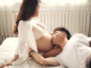 Ca nhạc - MTV - Vợ siêu mẫu của Ưng Hoàng Phúc sexy bên chồng dù bụng bầu vượt mặt