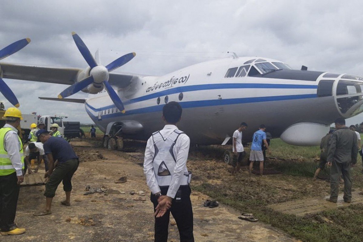 Máy bay vận tải quân sự Y-8 gặp nạn ở Myanmar.