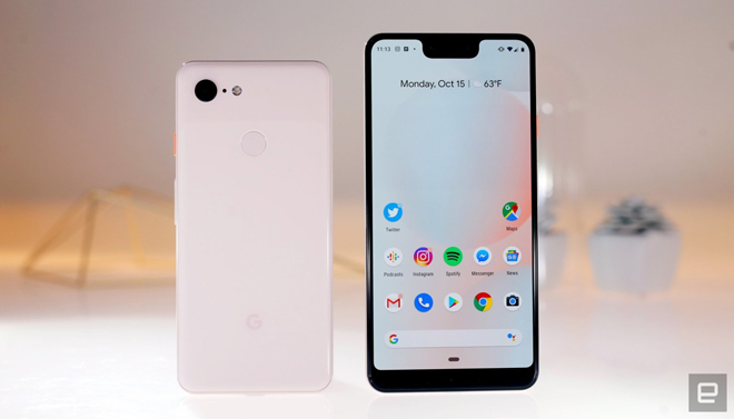 Pixel 3 và Pixel 3 XL năm ngoái.