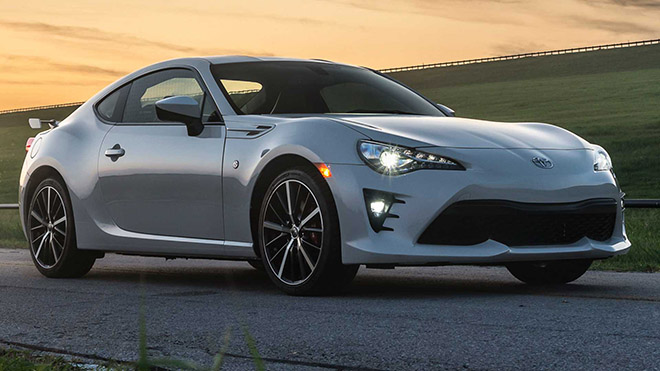 Toyota 86 2020 với gói trang bị TRD, giá khởi điểm dưới 640 triệu VNĐ - 2