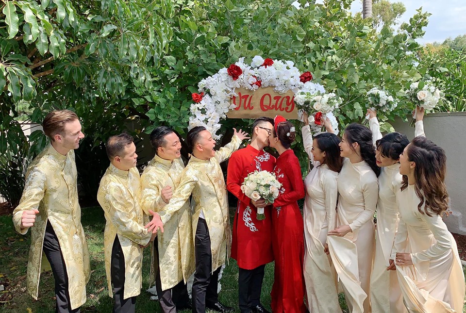 Chồng cũ ca sĩ Nguyễn Hồng Nhung - em trai Trizzie Phương Trinh cưới lần 2 ở Mỹ - 2