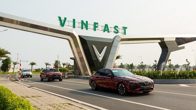 Vingroup tài trợ nợ lớn cho hãng ô tô VinFast