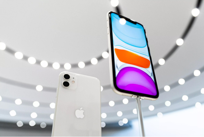 Galaxy Note 10 và iPhone 11: Cuộc đua ngôi đầu của lớp "thượng đẳng" - 2