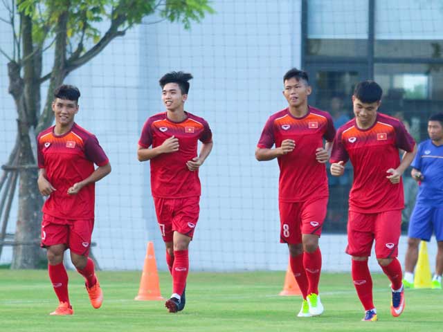 U19 Việt Nam có buổi tập đầu tiên dưới thời HLV mới