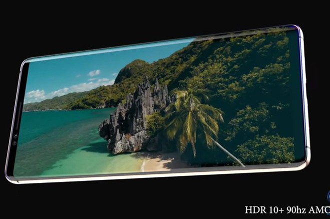 Theo ý tưởng thiết kế, chiếc smartphone Nokia 10 PureView này vẫn còn có một camera lớn và cụm mô-đun hình tròn nhô ra nhiều hơn. Lần này là thiết lập 6 camera, bao gồm 2 camera RGB 12 MP và 2 camera đơn sắc 12 MP.