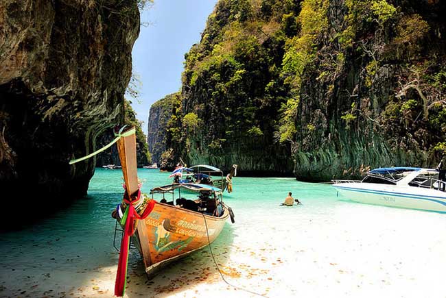 7 địa điểm ăn chơi hấp dẫn ở Phuket bỏ qua chỉ có tiếc hùi hụi - 1