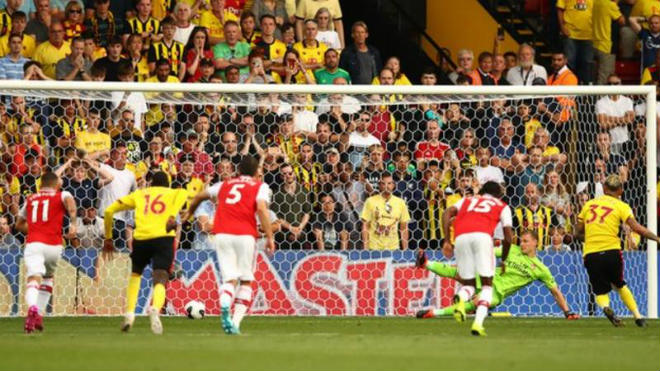 Watford tung ra đến 31 cú dứt điểm và xứng đáng có 1 điểm khi đối đầu Arsenal