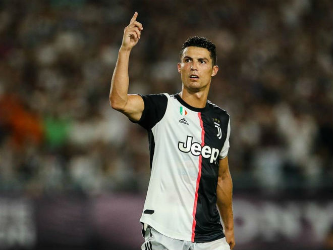 ... để chờ cơ hội sát cánh cùng Ronaldo ở Juventus