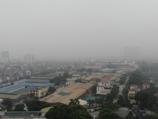 Ảnh Hà Nội ô nhiễm không khí: Trời mù mịt, bụi mịn giăng như sương