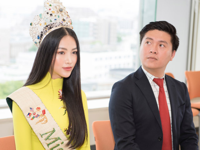 Hoa hậu Phương Khánh diện áo dài 6.000 USD trong chuyến thăm Nhật Bản