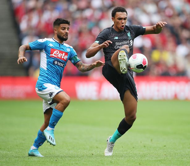 Lorenzo Insigne được Alexander-Arnold đánh giá rất cao tài năng