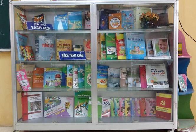 Một góc thư viện sách của một trường tiểu học ở Hà Nội. Ảnh: Đỗ Hợp