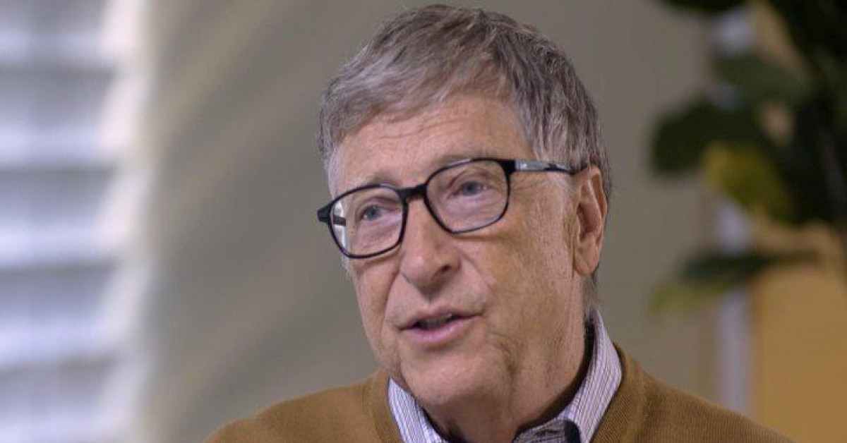 Bill Gates trong buổi phỏng vấn với Bloomberg.