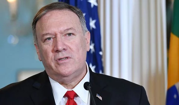 Ngoại trưởng Mỹ Mike Pompeo cáo buộc Iran "gây chiến".