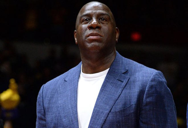 Magic Johnson sống chung với HIV 28 năm