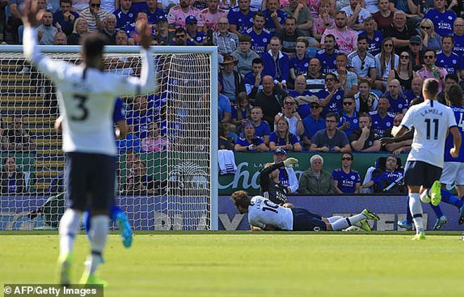 Trực tiếp bóng đá Leicester - Tottenham: Tuyệt phẩm sút xa (Vòng 6 Ngoại hạng Anh) (Hết giờ) - 12