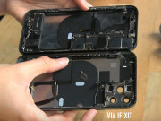 Thời trang Hi-tech - iFixit mổ bụng iPhone 11 Pro Max phát hiện khả năng sạc không dây ngược bị ẩn?